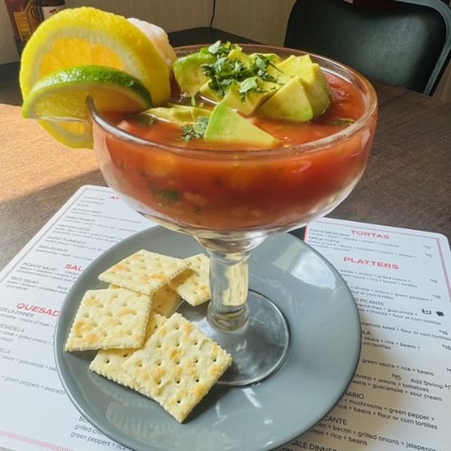 Shrimp coctel.