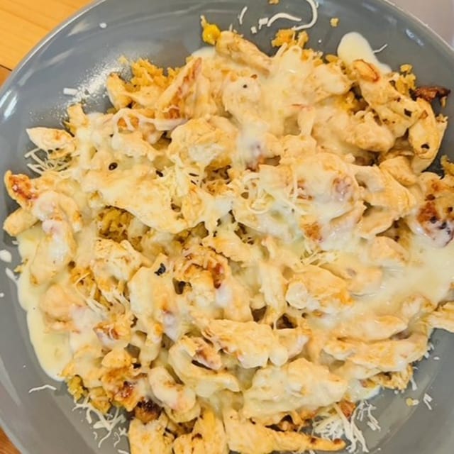 Arroz con Pollo.
